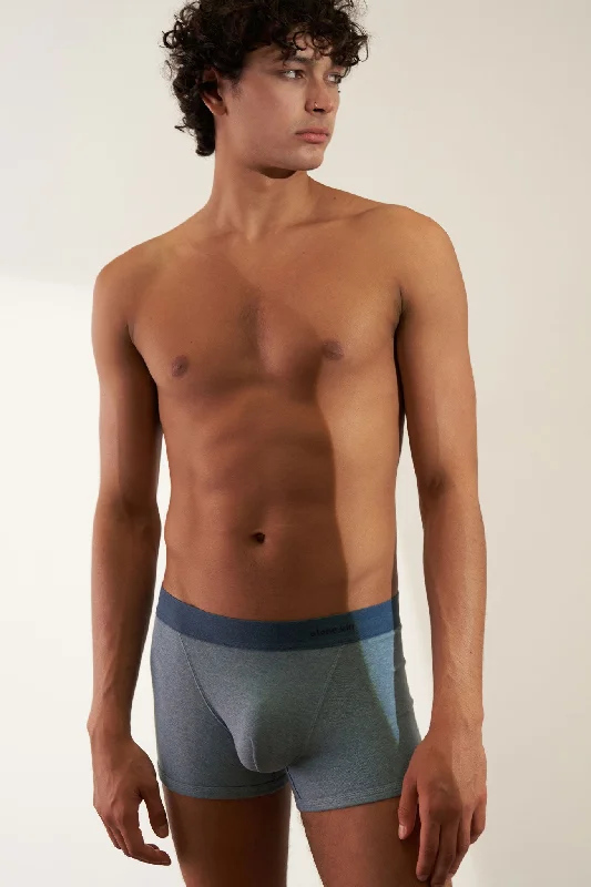 Patterned men's boxer briefs, such as stripes or checksBoxer Brief in Organic Cotton Rib - Lake & Indigo Patterned men's boxer briefs, such as stripes or checksBoxer Brief in Organic Cotton Rib - Lake & Indigo