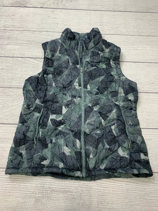 Camoflauge Vest Puffer & Quilted North Face, Size L