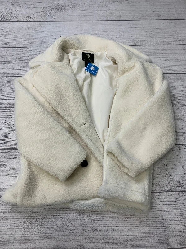 White Coat Faux Fur & Sherpa House Of Harlow, Size Xs