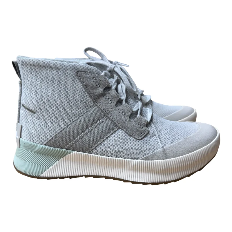 Shoes Sneakers By Sorel In Grey, Size: 9.5