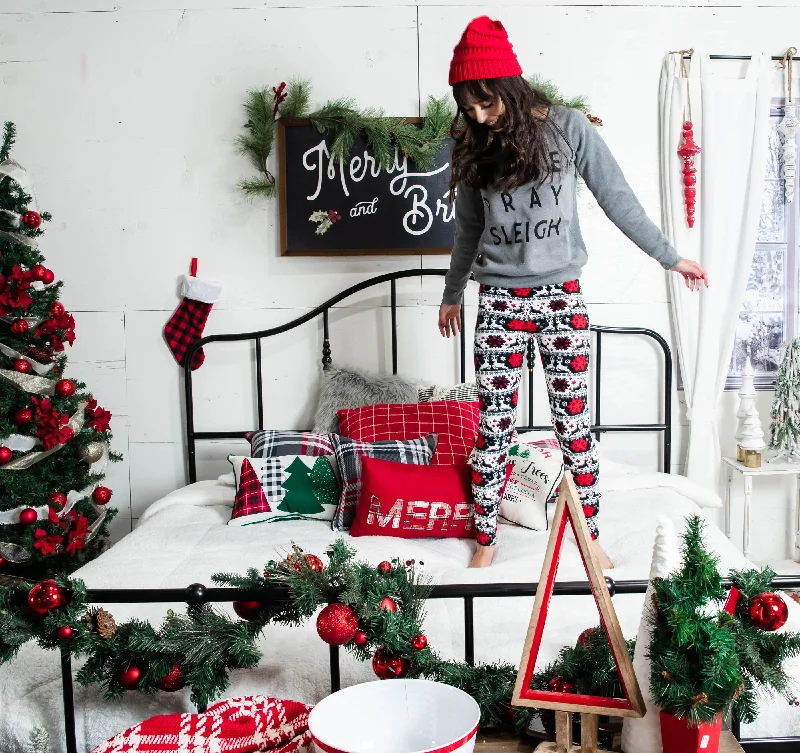 Snowflakes & Reindeer Leggings