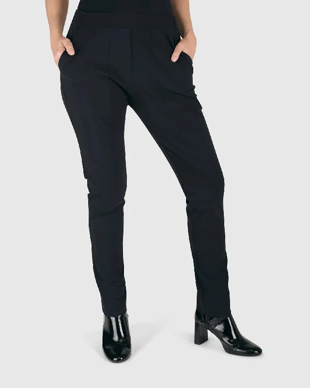 Essential Tekbika J-Pocket Slim Pants, Black