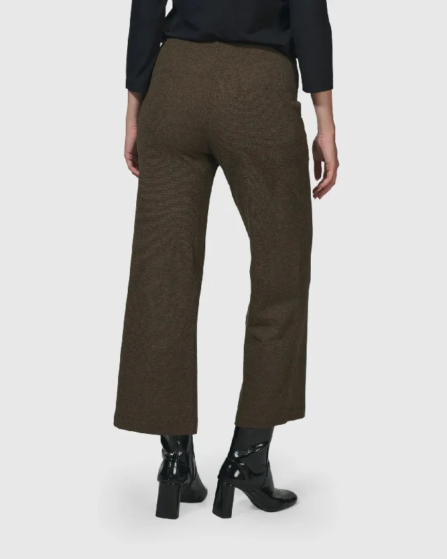 Essential Cropped Pants, Brown