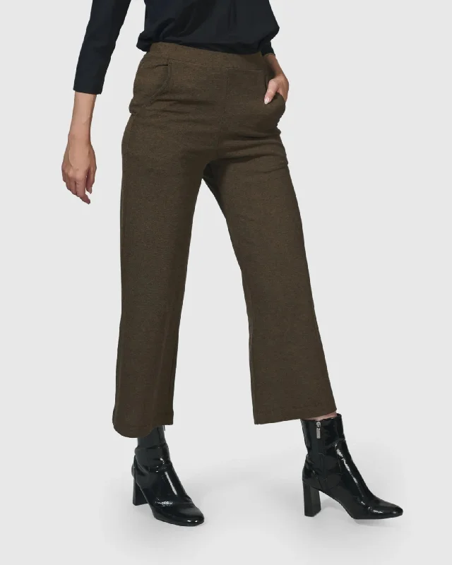 Essential Cropped Pants, Brown