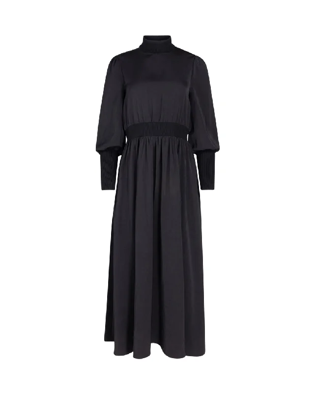 maxi dress ruched waist turtle neck - black