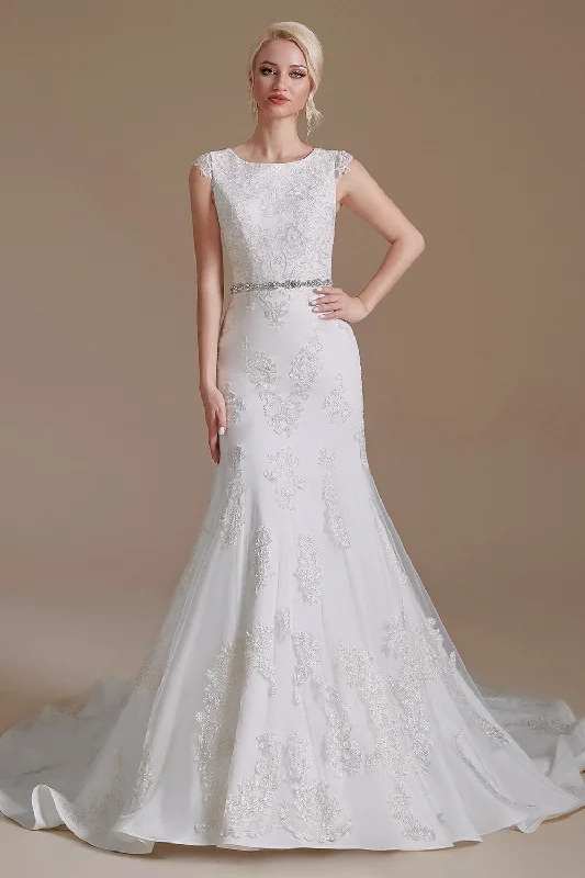 Mermaid Appliques Tulle Chapel Train Wedding Dress With Belt