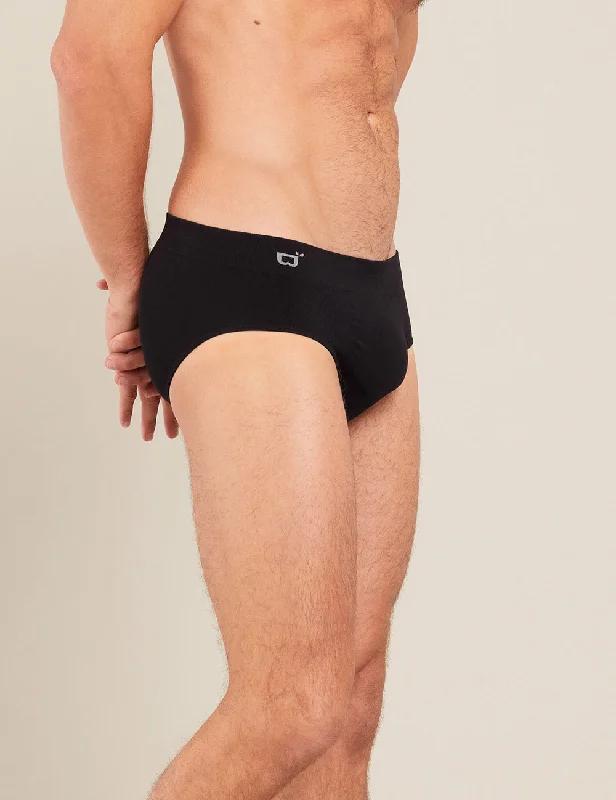 Seamless men's briefs for a smooth look under clothesMen's Original Briefs - Black