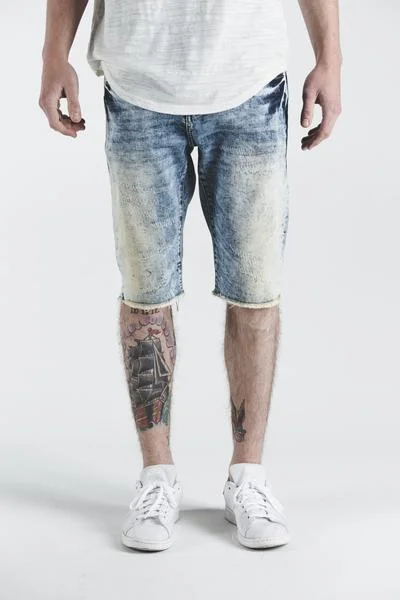 Men's Colored Jeans in Burgundy for a Bold and Fashion - Forward LookCooper Shorts