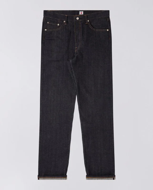 Men's Colored Jeans in Burgundy for a Bold and Fashion - Forward LookLoose Straight Kurabo, Red Selvage BLUE UNWASHED