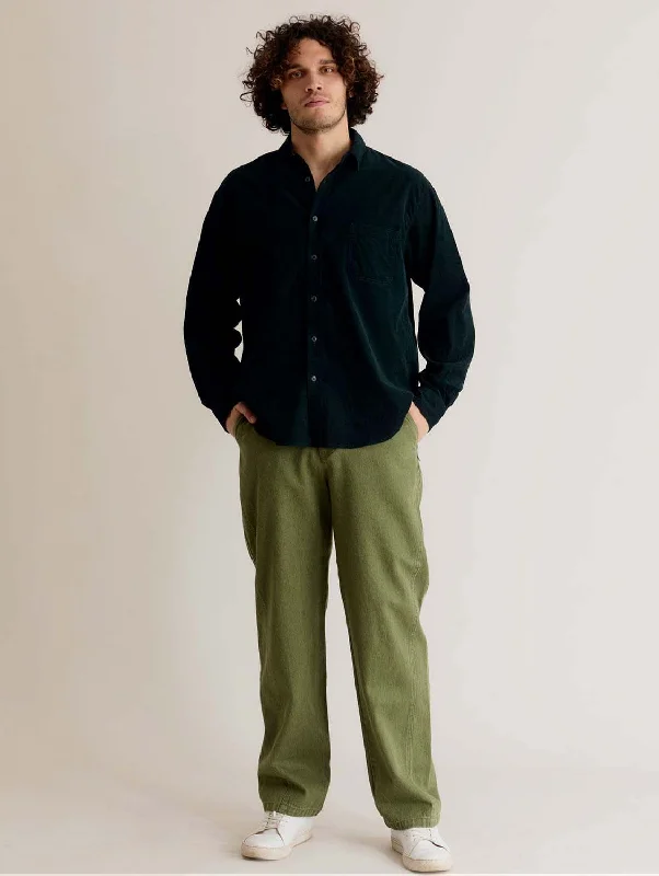 Men's Straight Leg Raw Denim Jeans for a Minimalist and Durable OptionMakulu Men's Organic Cotton Twill Denim Trousers | Green Wash