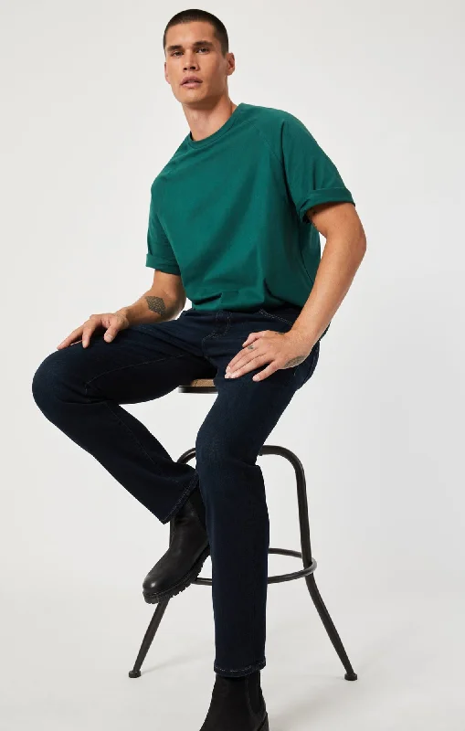 Men's Jeans with a Zip - Off Lower Leg for Convertible StyleMARCUS SLIM STRAIGHT LEG IN DEEP USED WILLIAMSBURG