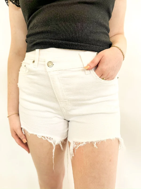 Plus Size Men's Bootcut Jeans with a Relaxed Waist for a Classic and Comfortable FitMarshmallow Crossover Shorts