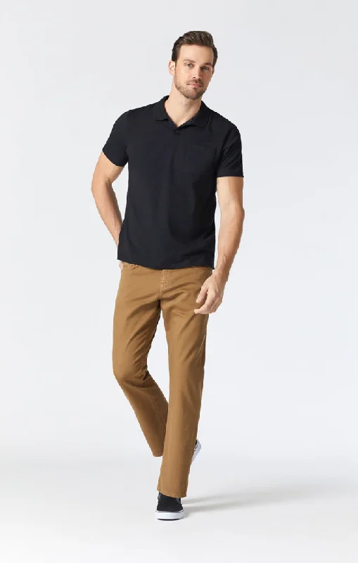 Men's Straight Leg Raw Denim Jeans for a Minimalist and Durable OptionMATT RELAXED STRAIGHT LEG JEANS IN MOCCA