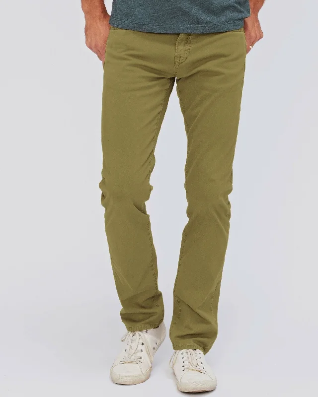 Men's Jeans with a Cargo - Inspired Knee Pocket for Extra StorageNo. 11 Classic Catalina Cord Flex
