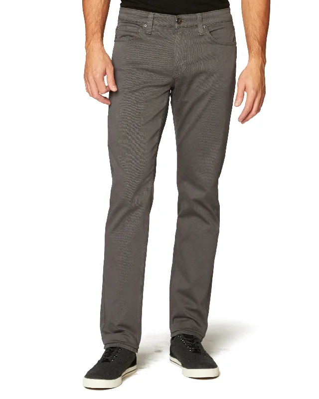 Plus Size Men's Bootcut Jeans with a Belt Loop Upgrade for a Stylish TouchNo. 30 Modern Fit Leadfield Twill Flex