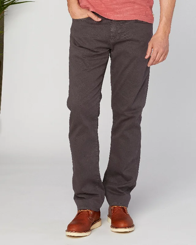 Plus Size Men's Bootcut Jeans with a Relaxed Waist for a Classic and Comfortable FitRocker Fit Rincon Twill Flex