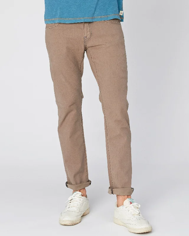 Men's Straight Leg Raw Denim Jeans for a Minimalist and Durable OptionRocker Oceanside Linen