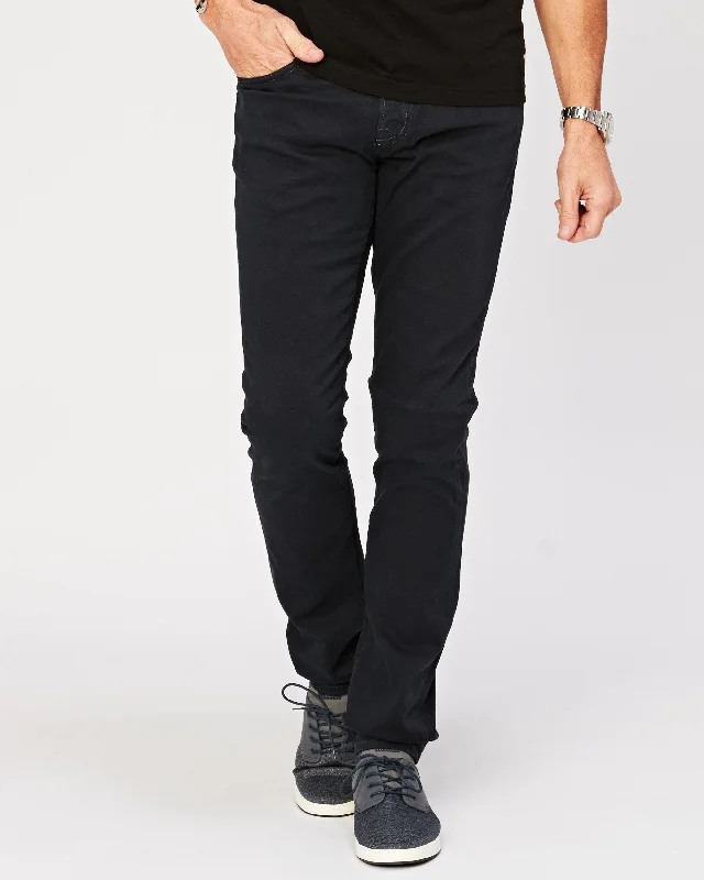 Men's Jeans with a Frayed Hem for a Casual and Effortless StyleRocker Rincon Twill Flex