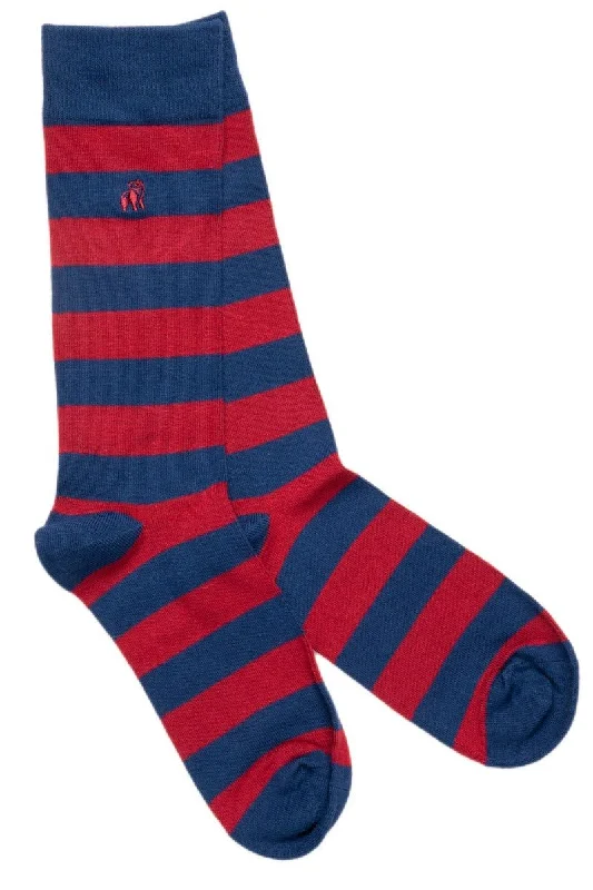 Merino wool men's socks for warmth and breathabilityBurgundy Striped Bamboo Socks