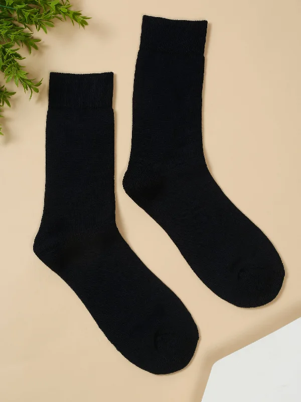 Athletic men's socks with arch supportMen's Navy Blue Basic Crew length Socks -Pack of 3