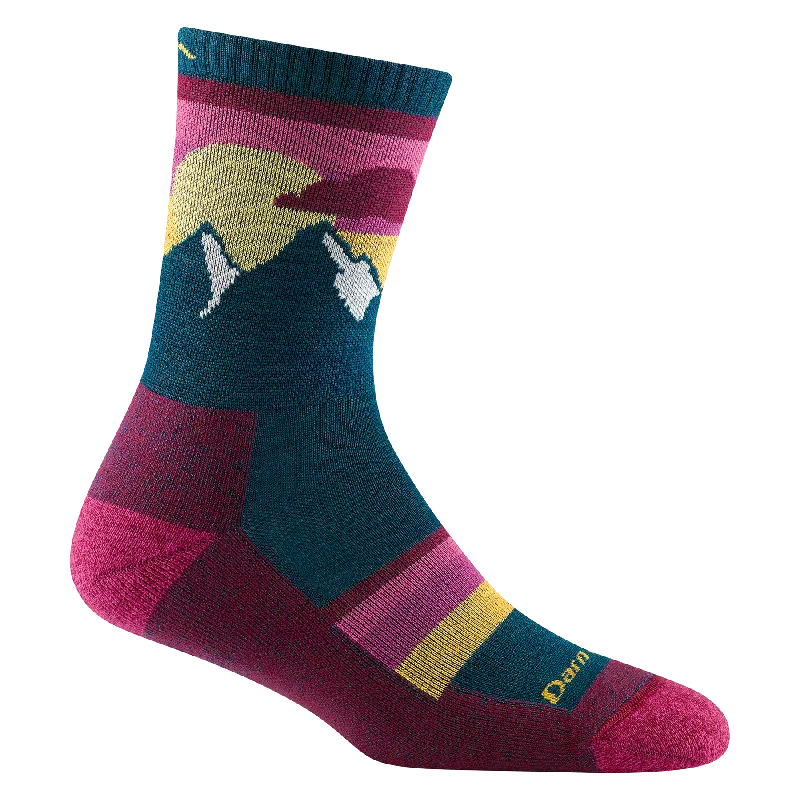 Patterned men's socks with geometric designsDarn Tough 5005 Sunset Ledge Micro Crew Lightweight with Cushion - Women's