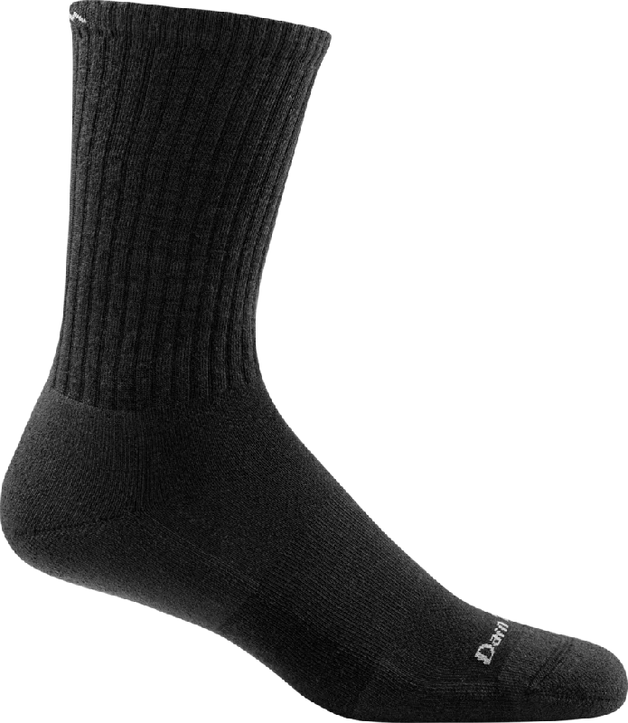Sheer men's socks for a delicate appearanceDarn Tough 1657 Standard Crew Lightweight with Cushion - Men's