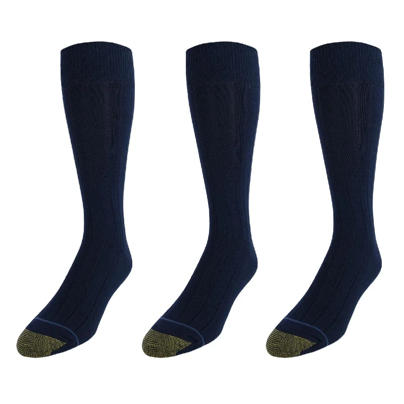 Moisture - wicking men's socks for drynessGold Toe Mens Hampton Casual Dress Socks (Pack of 3)