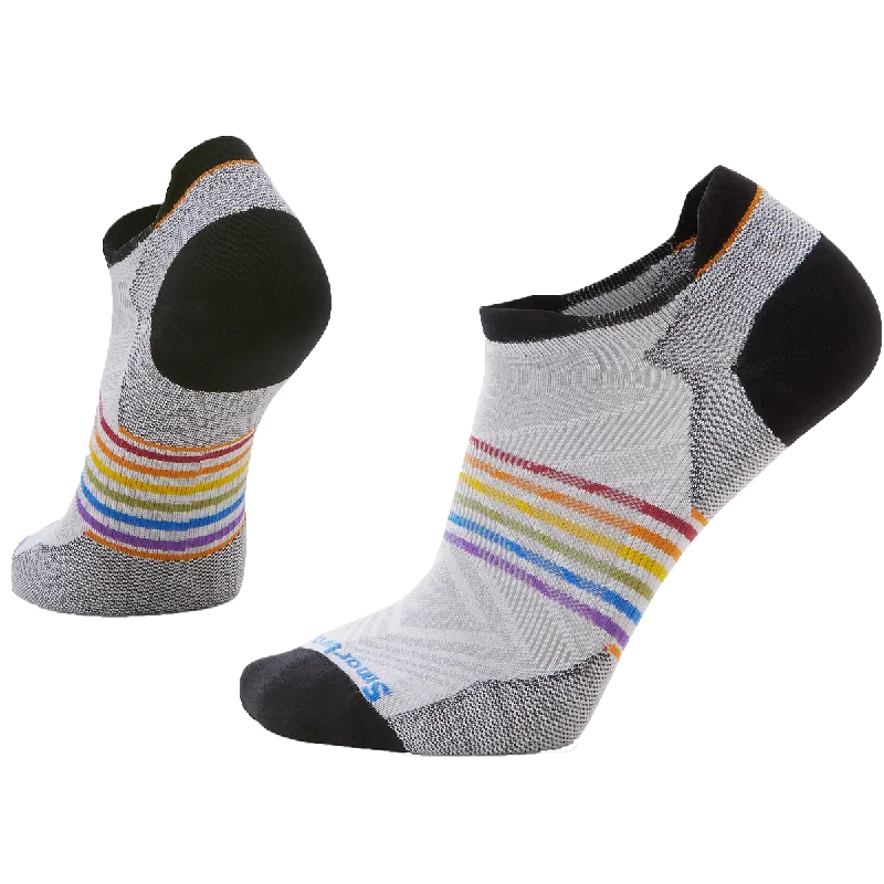 Stretchable men's socks for a flexible fitRun Zero Cushion Pride Ankle