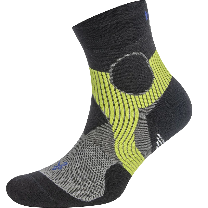 Hiking men's socks for outdoor adventuresSupport Quarter