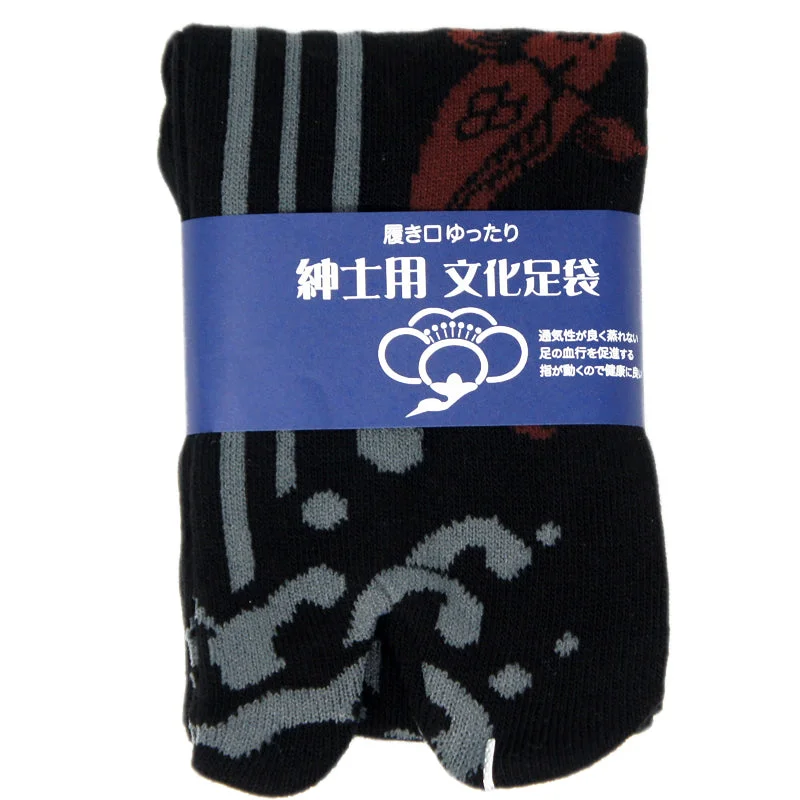 Knee - high men's socks for a vintage styleTabi Socks Koino Takinobori