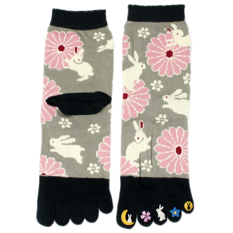 Organic men's socks for an eco - friendly choiceTabi Socks Tsumasaki Rabbit