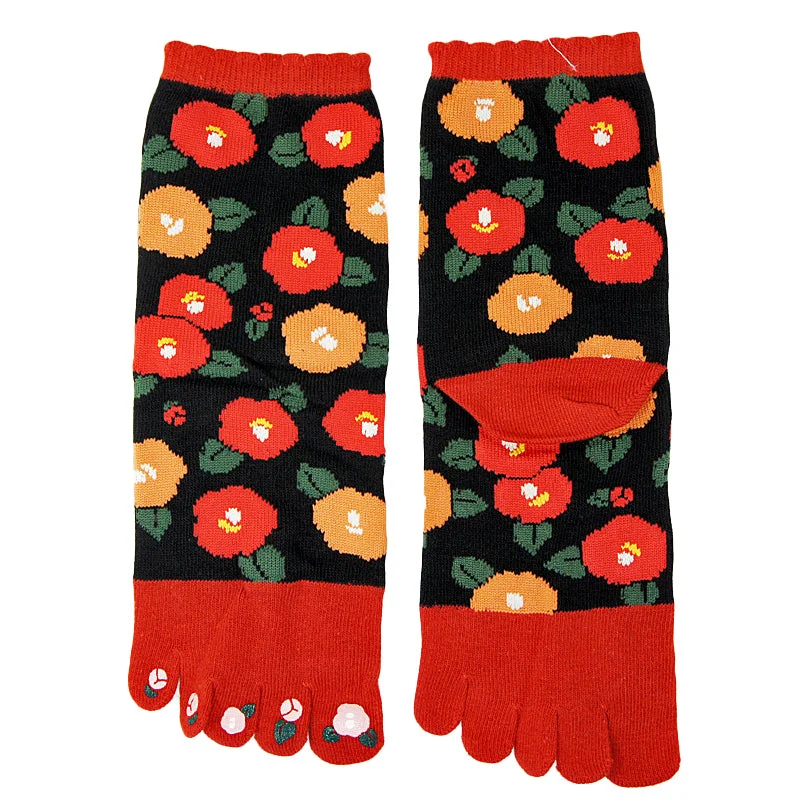 Novelty men's socks with unique patternsTabi Socks Tsumasaki Tsubaki