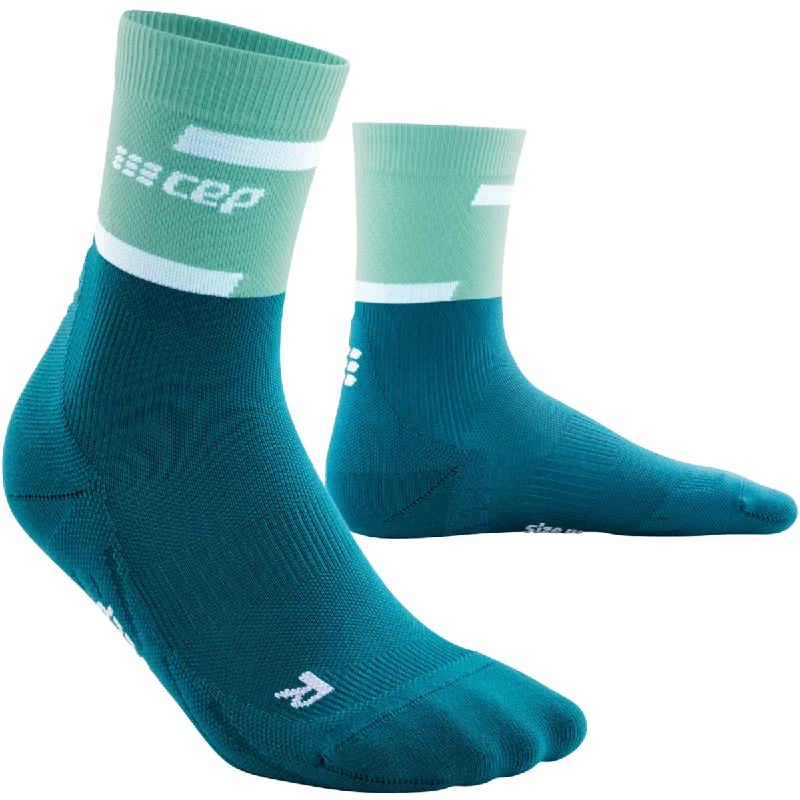 Thermal men's socks for cold climate protectionWomen's Run Compression Mid Cut 4.0