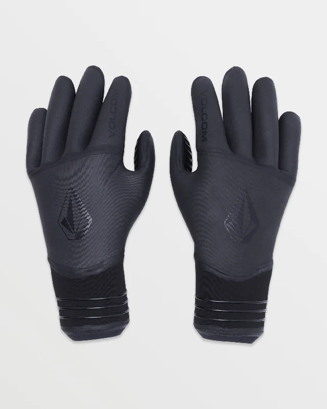 Moisture - wicking men's trunks for active use3mm 5 Finger Gloves - Black