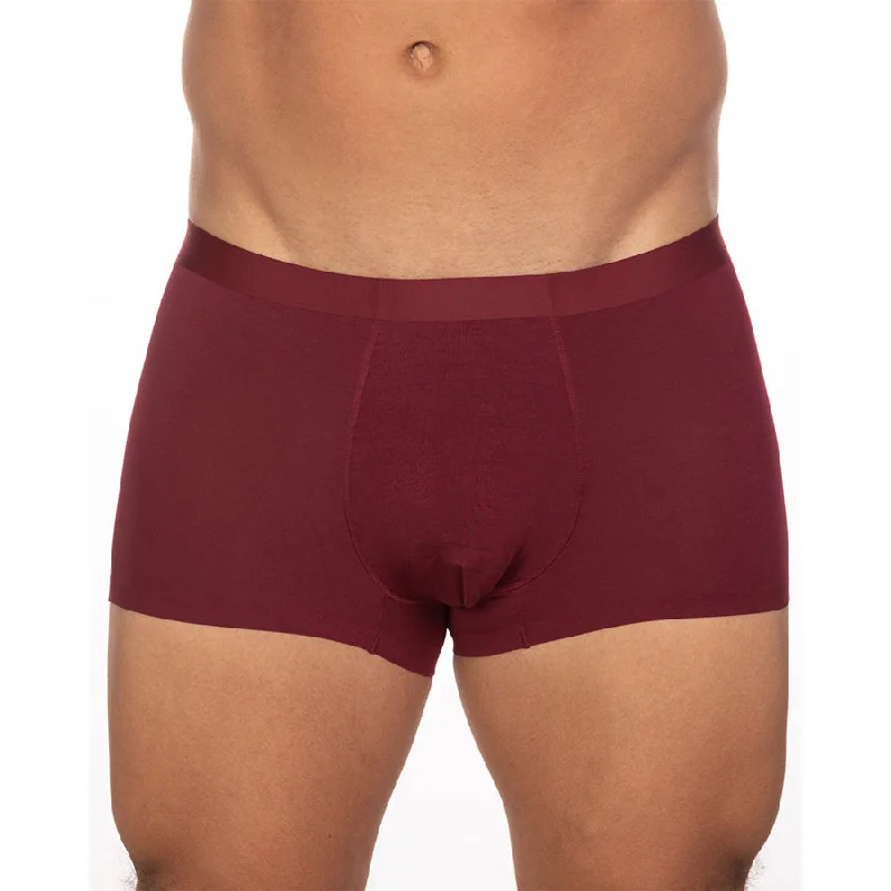 Low - rise men's trunks for a trendy lookAndrew Velasco Solid Trunk