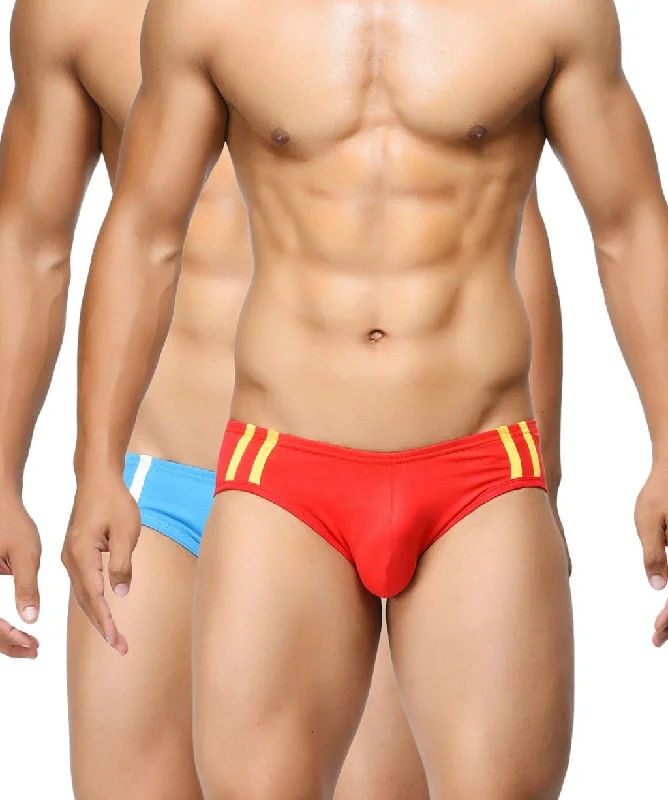 Vintage - style men's briefs for a retro lookStriped and Solid Fashion Briefs (Pack of 2)
