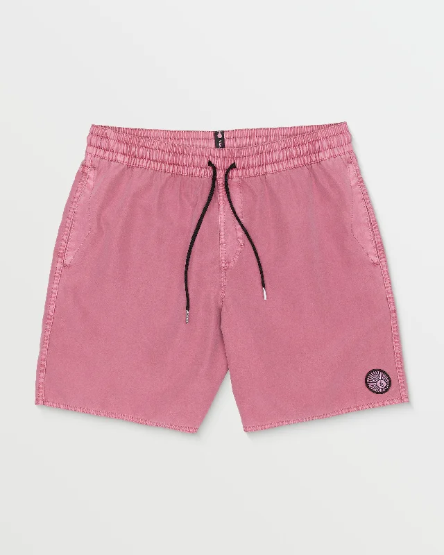Breathable men's trunks for all - day wearCenter Trunks - Dead Rose