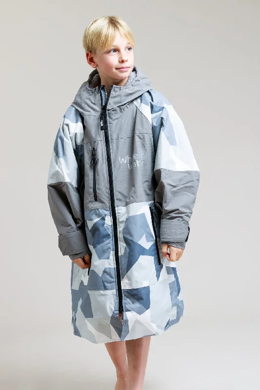 Men's robes with multiple pockets for convenienceKids Hard Shell Robe - Arctic Camo