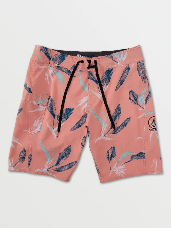 Athletic - grade men's trunks for sportsManic Boardshorts - Salmon