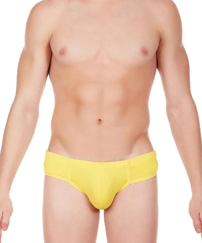 Low - cut men's briefs for a discreet appearanceJust Cut MiniCheek Briefs