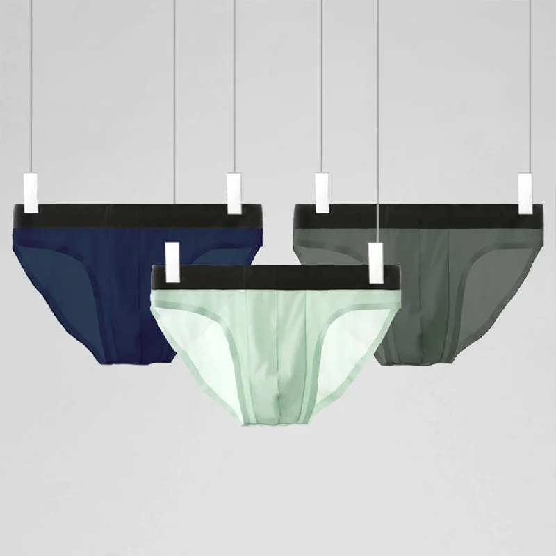 Performance men's briefs for athletesNew Ice Silk Seamless Solid Color Men's Brief