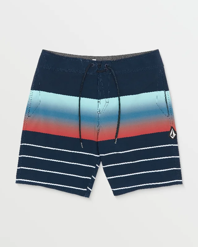 Soft - touch men's trunks for a gentle feelQuarta Fade Mod-Tech Trunks - Navy