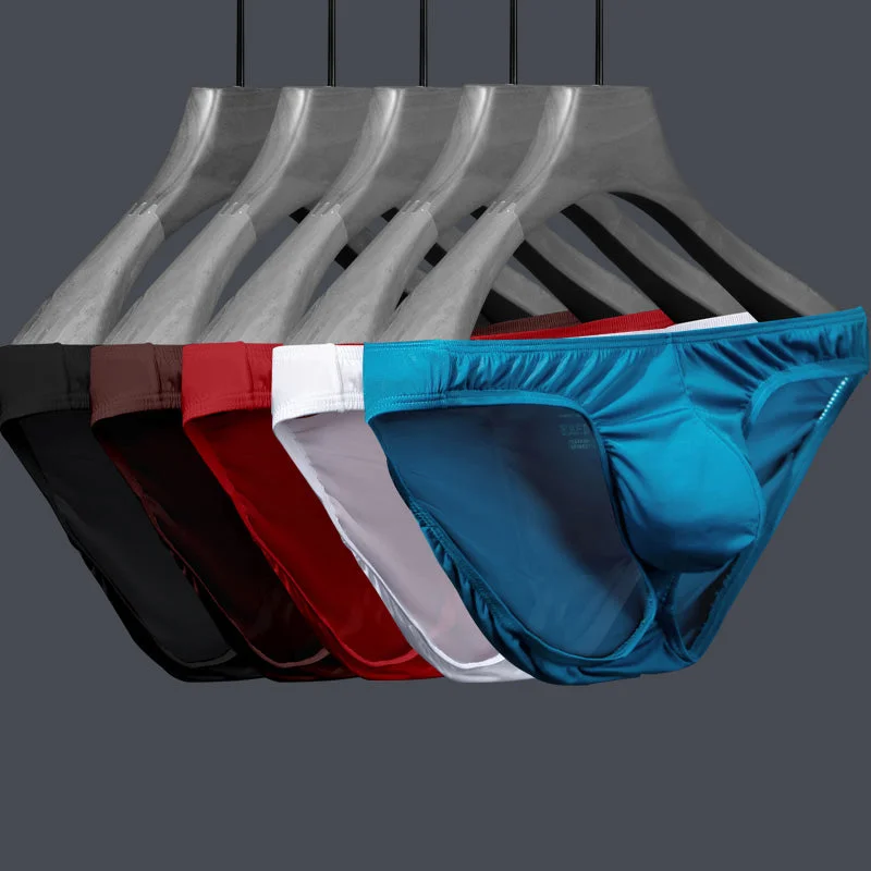 Low - cut men's briefs for a discreet appearanceThe 2nd Superior Ice Silk Super Comfy Men's Brief