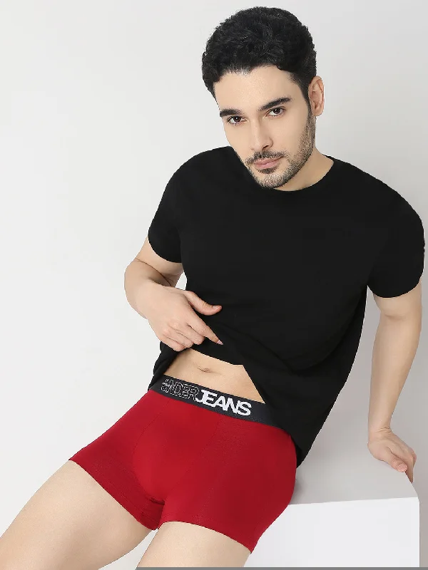 Men's trunks with a wide elastic waistbandUnderjeans by Spykar Men Black & Maroon Trunk