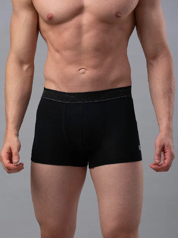 Mid - rise men's trunks for a balanced coverageMen Premium Black Cotton Blend Trunk - Underjeans By Spykar