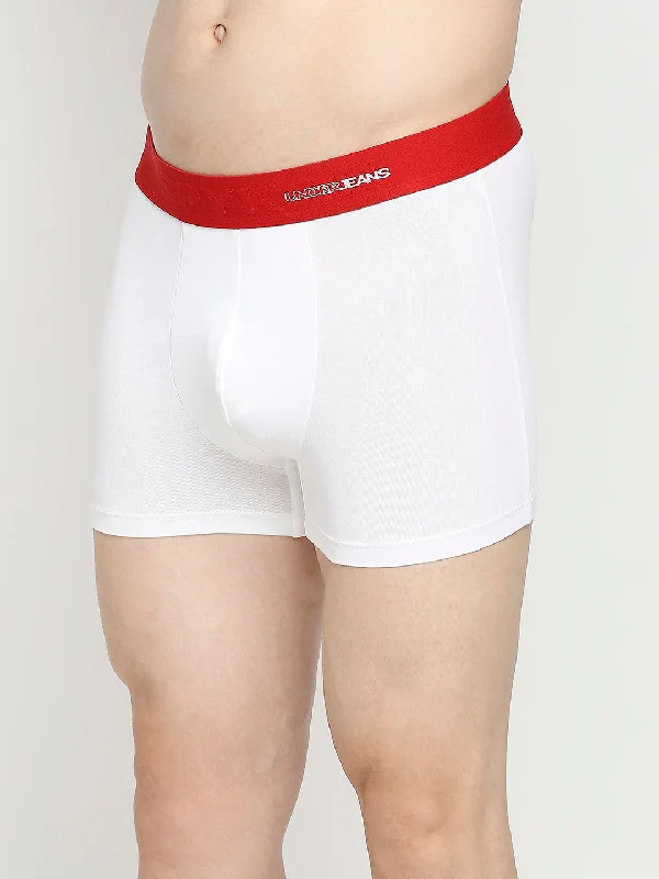 Low - rise men's trunks for a trendy lookMen Premium Cotton Blend White Trunk- Underjeans By Spykar