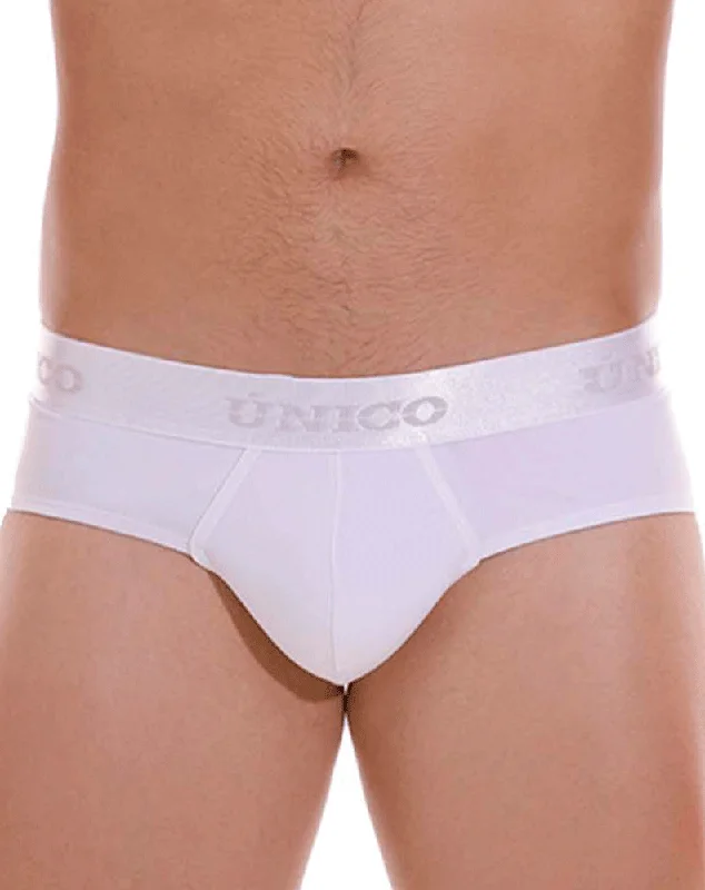 Soft cotton men's briefs for ultimate comfortUnico 22120201105 Cristalino M22 Briefs 00-white