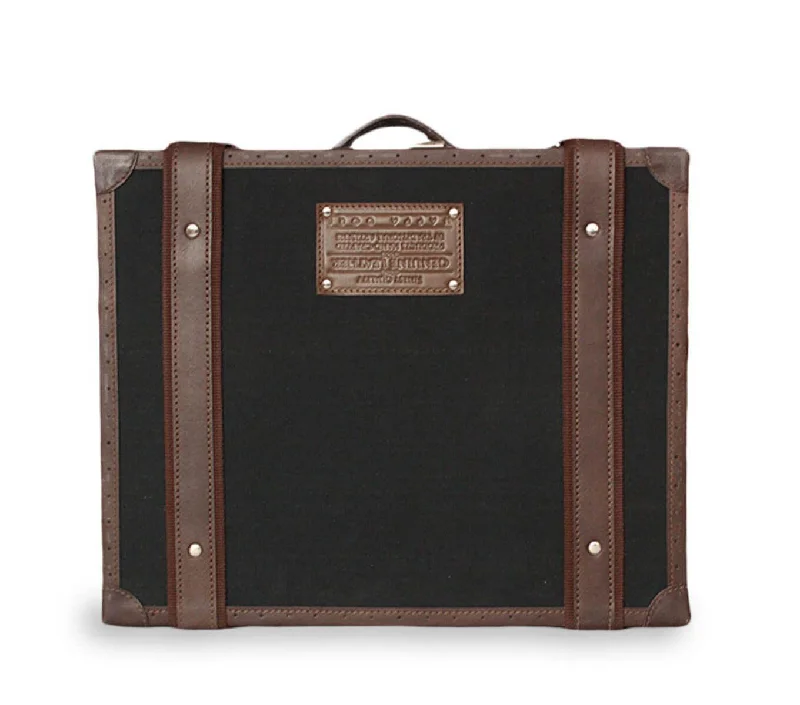 Mid - rise men's trunks for a balanced coverageWestgarth Mini Trunk